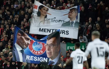 Liverpool supporters slam UEFA officials
