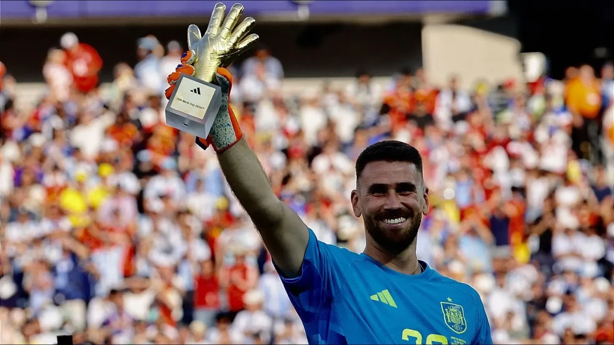 Spain's 'rock-solid defence' powers Unai Simon to FIFA World Cup Golden Glove award Spain's 'rock-solid defence' powers Unai Simon to FIFA World Cup Golden Glove award