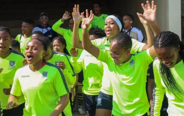 UWC Ladies singing