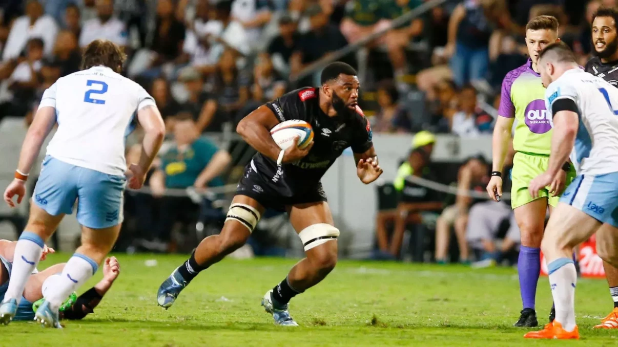 Vincent Tshituka honoured in annual Sharks awards