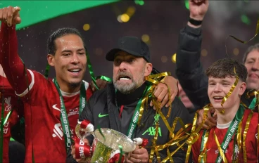 virgil-van-dijk-and-liverpool-fc-manager-jurgen-klopp16