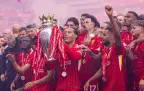 virgil-van-dijk-lifts-trophy-25-may-202516.webp