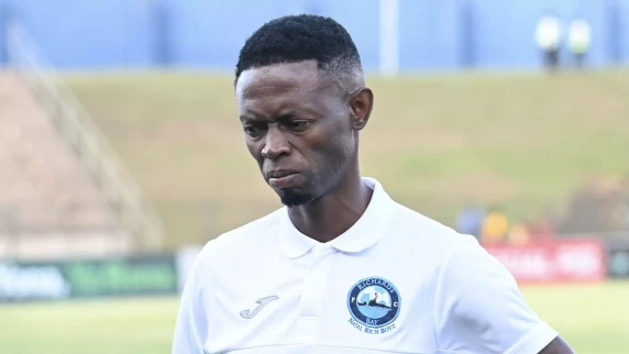 Vusumuzi Vilakazi still to hold talks with Richards Bay after saving status