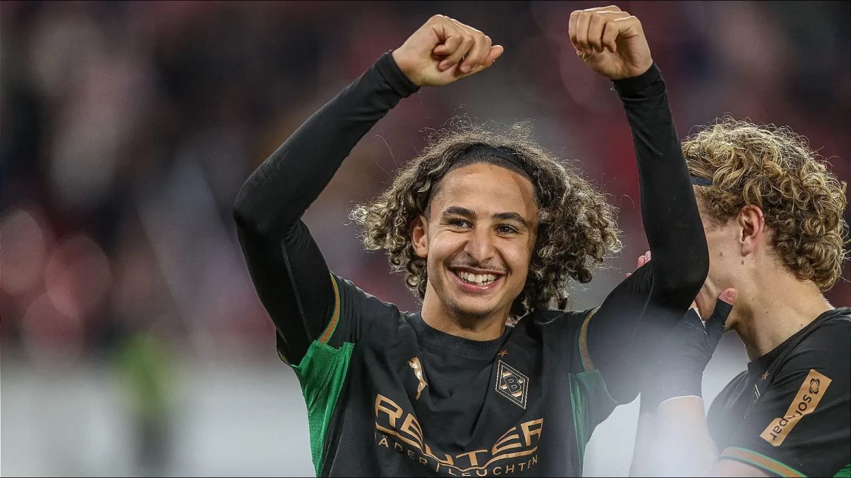 Wael Mohya inspires Gladbach to end losing run with Stuttgart comeback Wael Mohya inspires Gladbach to end losing run with Stuttgart comeback