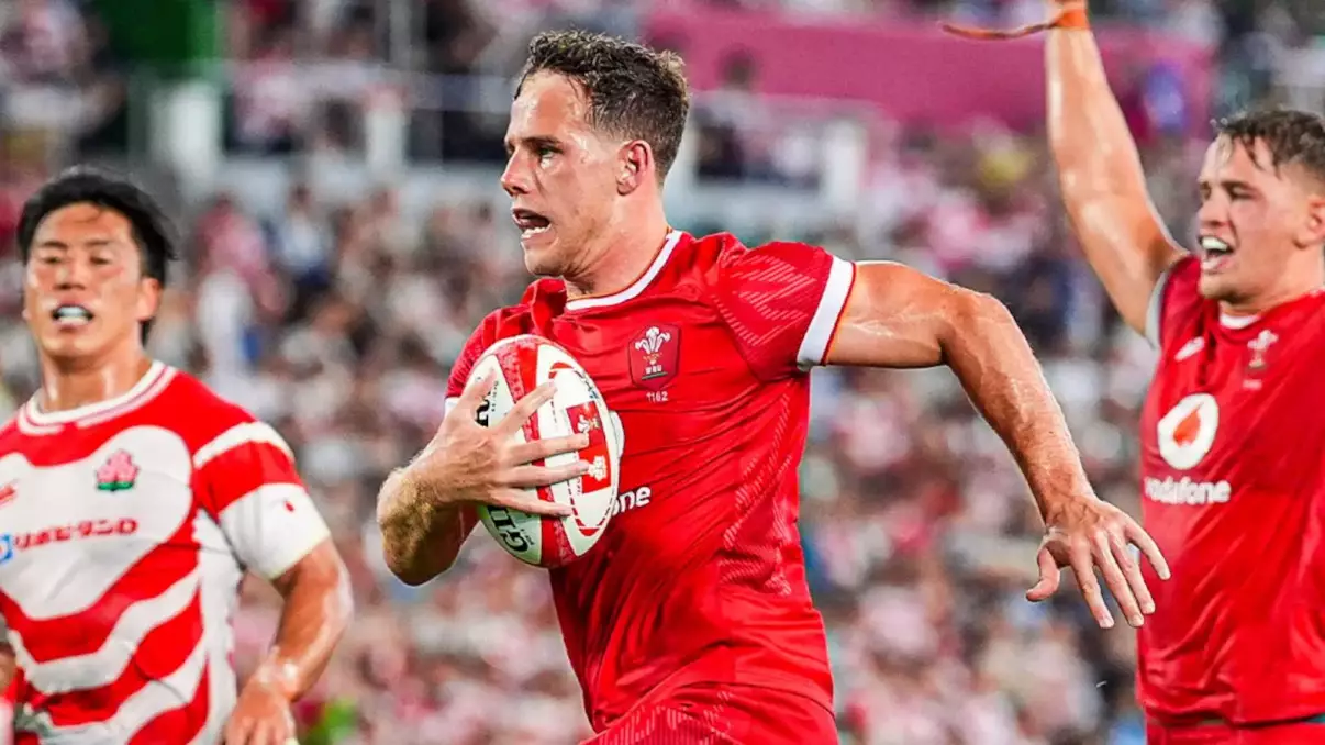 Wales end 18-match losing streak with gutsy win over Japan in Kobe