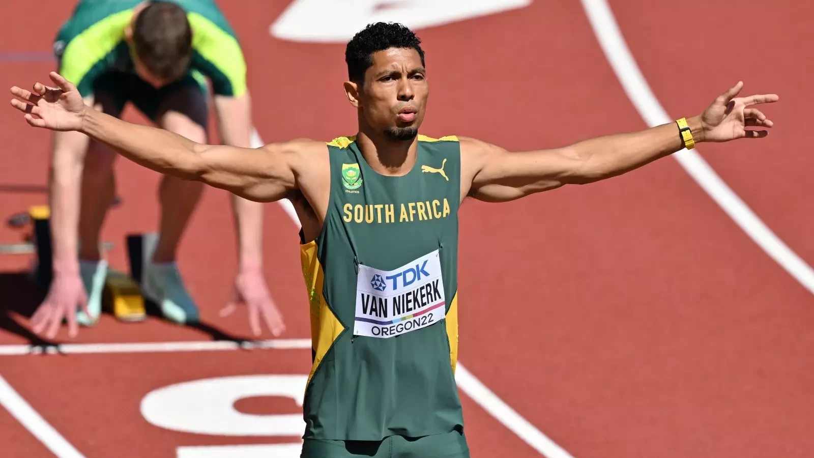 A heartbroken Wayde Van Niekerk refuses to give up | SABC