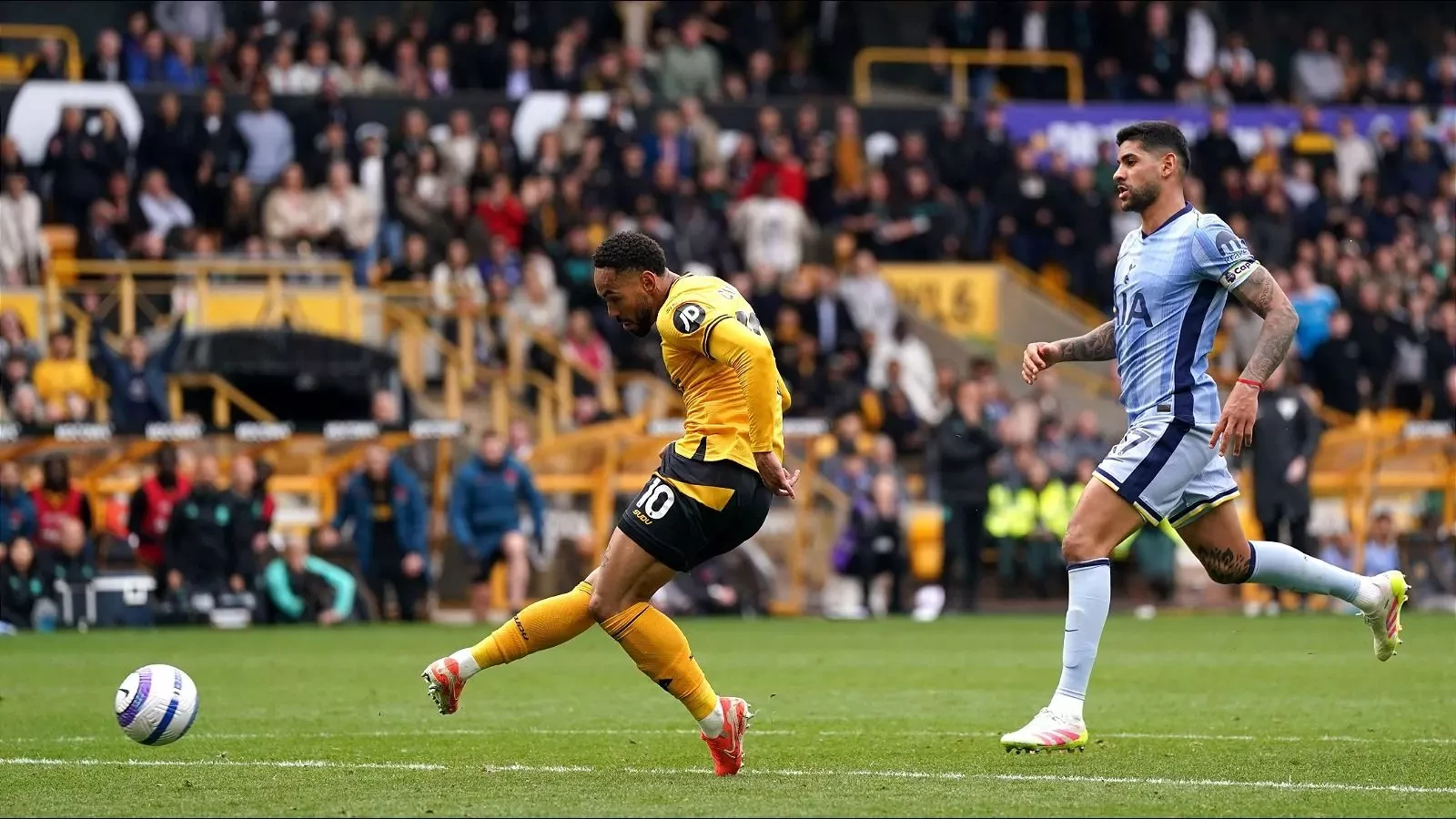 Wolves Pouncing Tottenham stumble again as Wolves pounce in Molineux mauling | soccer