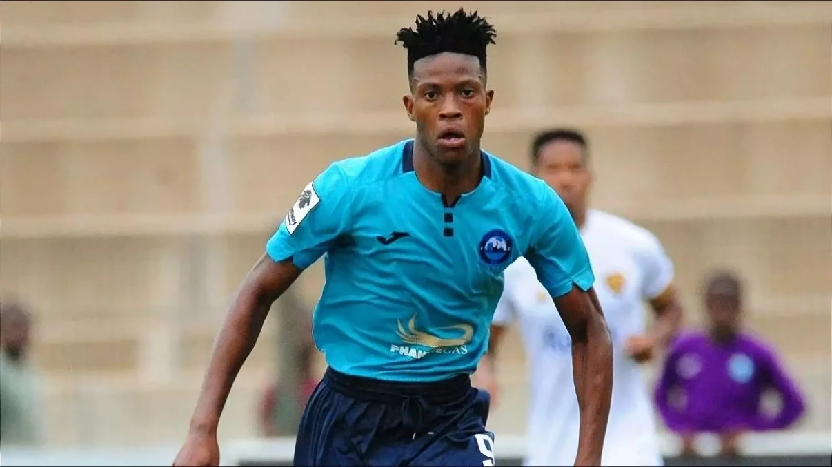 Richards Bay hand big blow to Yanela Mbuthuma PSL suitors