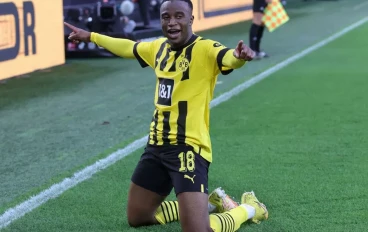 youssoufa-moukoko-nov-2022-dortmund