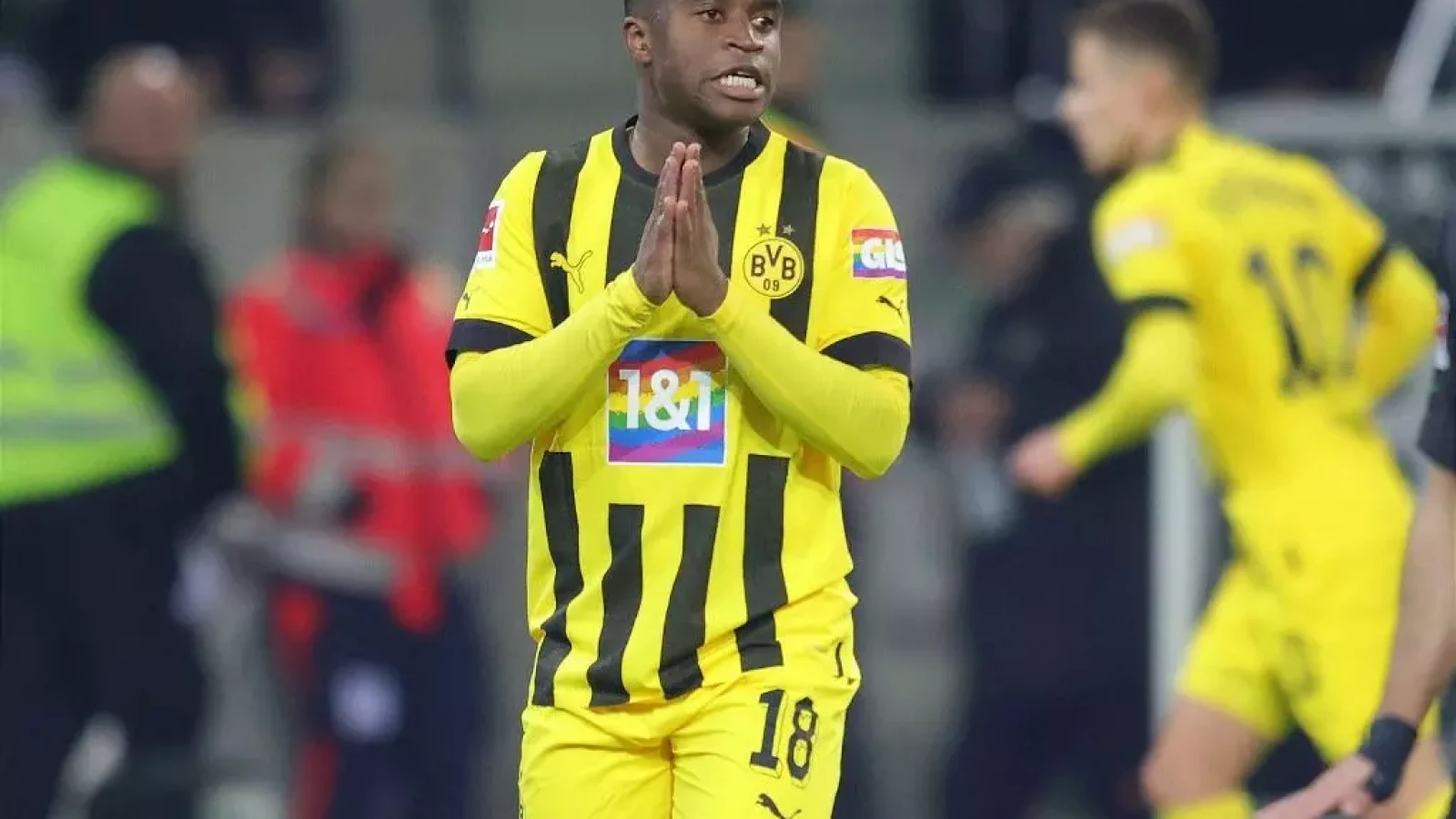 Youssoufa Moukoko Slams Media Over Borussia Dortmund Contract Reports ...