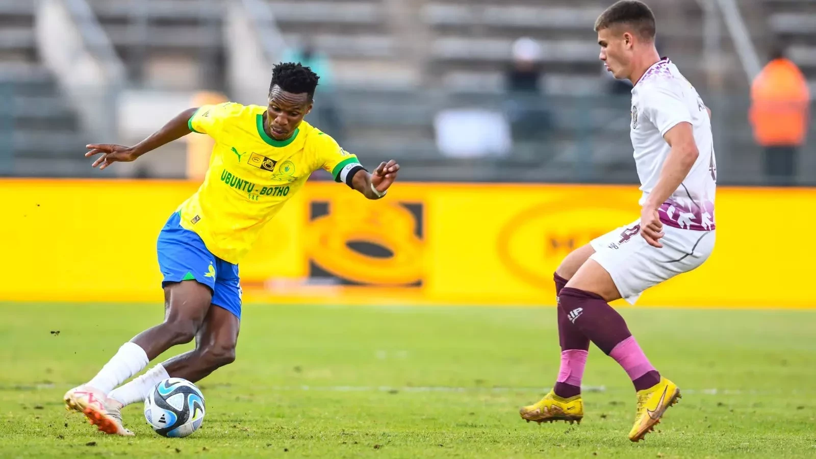 Kaizer Chiefs vs Mamelodi Sundowns Preview: Kick-off time, TV